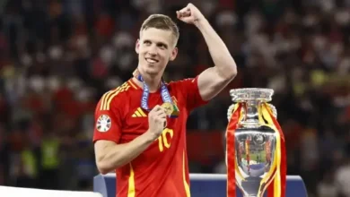 النصر السعودي يقترب من ضم داني أولمو من لايبزيج برشلونة