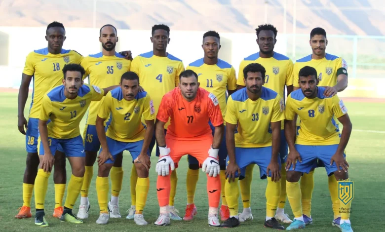 صور يواجه بهلاء في الدوري العماني