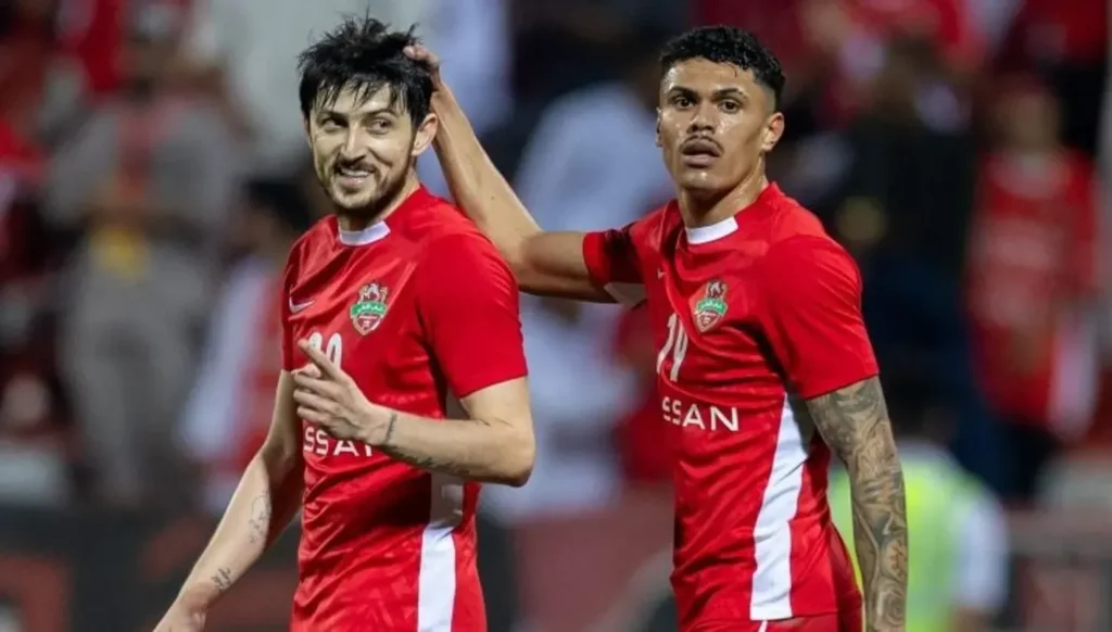 شباب الأهلي يواجه بني ياس في قمة الجولة 18 من الدوري الإماراتي