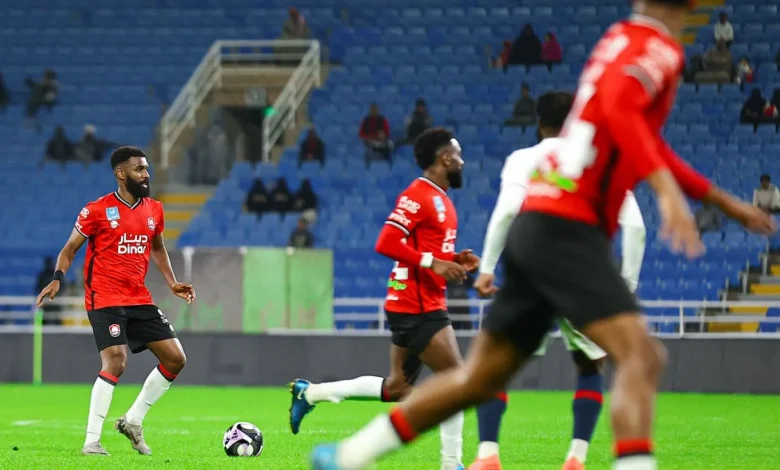 الرائد يواجه الشباب في بريدة بالدوري السعودي لحساب الجولة 22