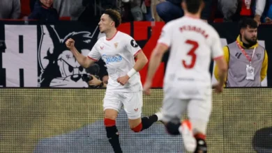 خطأ تحكيمي في مباراة برشلونة وإشبيلية في الدوري الإسباني