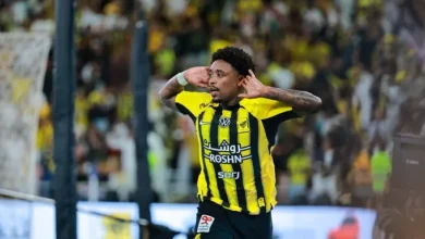 الإتحاد يفوز على الهلال 4-1