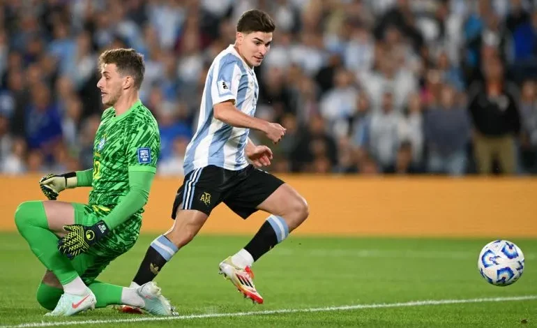 مباراة الأرجنتين ضد البرازيل 3-1 في تصفيات المونديال