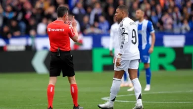 طرد كيليان مبابي من مباراة ريال مدريد ضد ديبورتيفو ألافيس في الدوري الإسباني