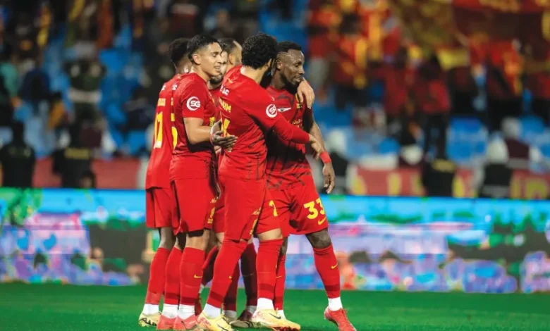 القادسية ضد الرائد