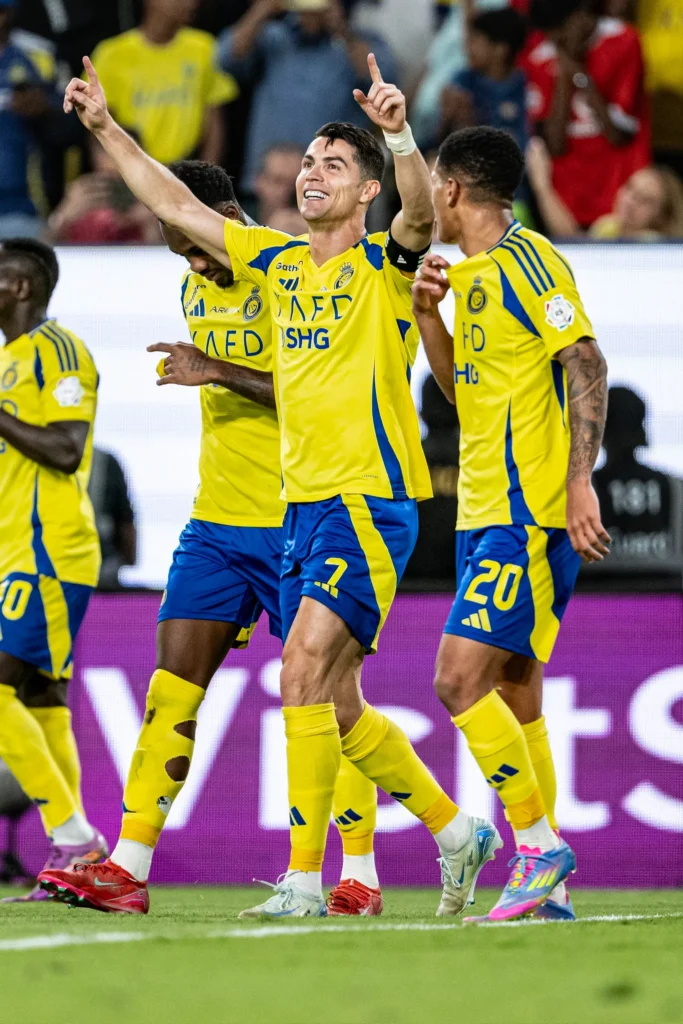 ملخص عودة النصر ضد الرياض في الديربي بالدوري السعودي 2025