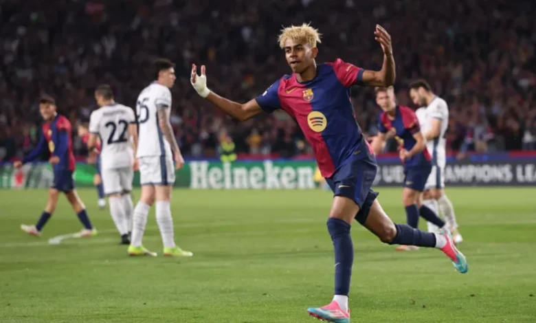 لامين يامال لاعب برشلونة خلال اختفاله بهدفه في مباراة برشلونة ضد إنتر ميلان في ذهاب نصف نهائي دوري أبطال أوروبا