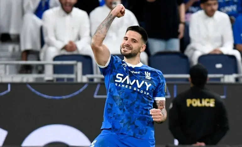 ملخص مباراة الهلال ضد الخليج ... ملخص وثلاثية الهلال ضد الخليج.. الدوسري وميتروفيتش يقودان الزعيم لفوز جديد