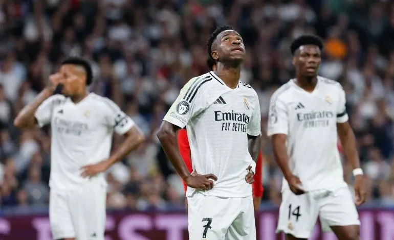 مفاجآت في قائمة ريال مدريد ضد برشلونة.. غيابات مؤثرة وعودة نجمين بارزين