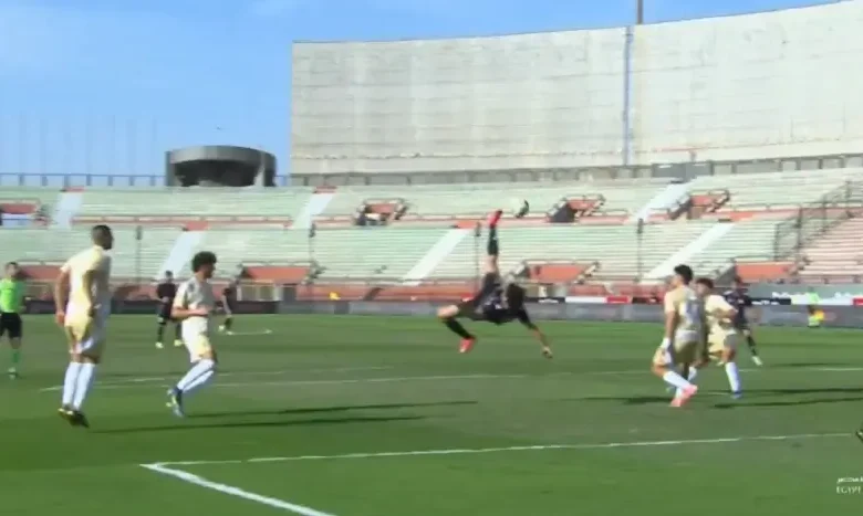 هدف عمرو ناصر في الأهلي: لقطة بوشكاش خيالية تكرّر مشهد رونالدو!