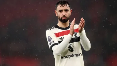 برونو فيرنانديز لاعب مانشستر يونايتد قبل مواجهة بورنموث في الدوري الإنجليزي