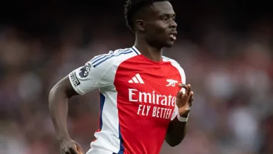 ساكا لاعب ارسنال