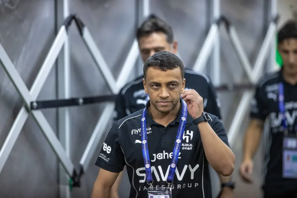 محمد الشلهوب مدرب نادي الهلال السعودي