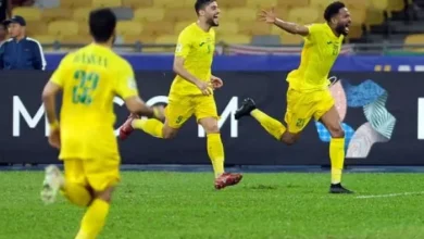 السيب يواجه الرستاق ونادي النهضة ضد عمان في سباق التتويج بدوري عمانتل