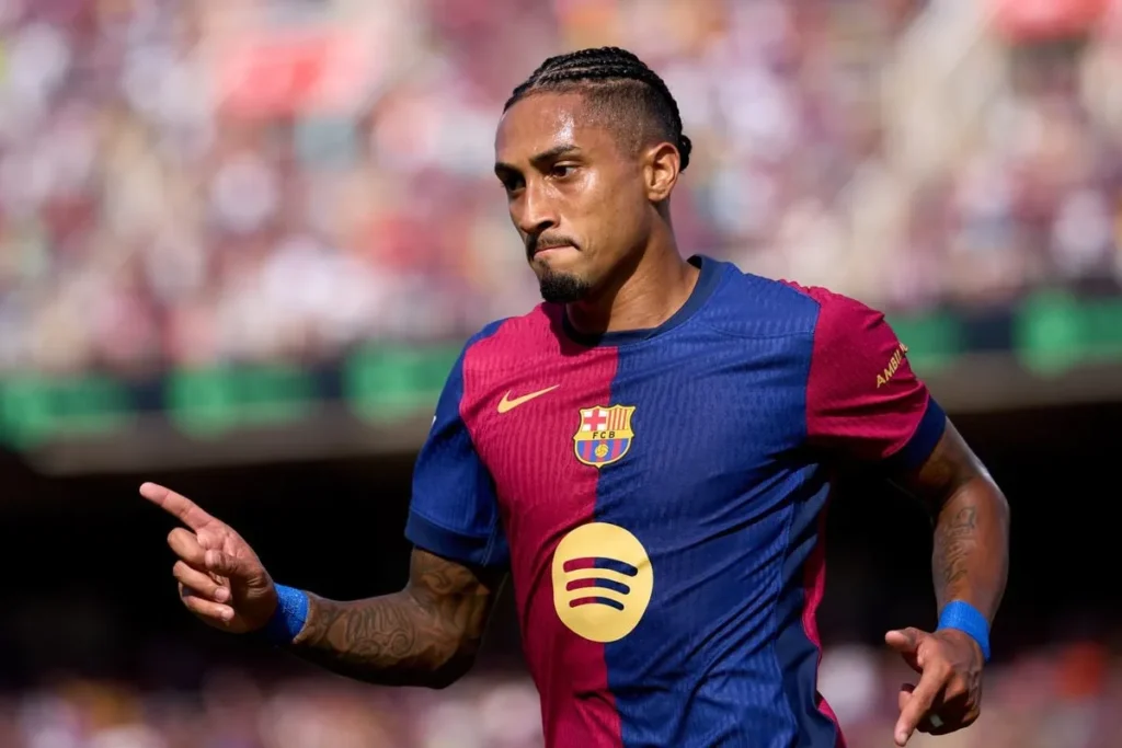 صدمة .. برشلونة يحدد بديل رافينيا !