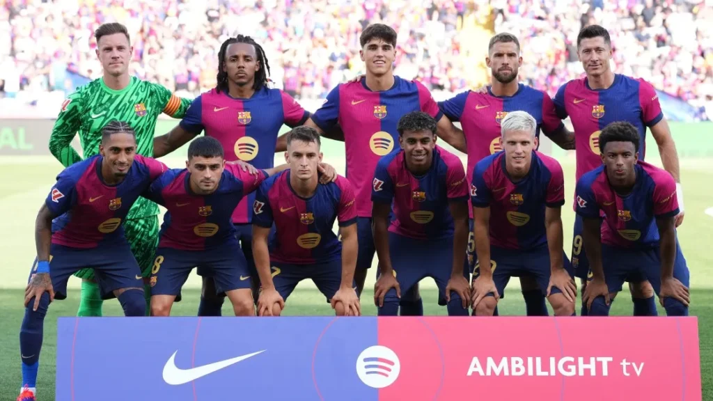 مفاجأة سارة لجمهور برشلونة.. عودة قوية لقائد الخط الخلفي قبل مواجهة الأبطال