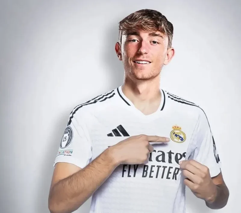 ريال مدريد يُعلن أولى صفقاته الصيفية بضم ديان هويسين رسميًا حتى 2030