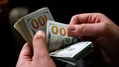 تراجع سعر الصرف الدولار أمام الدينار في العراق اليوم