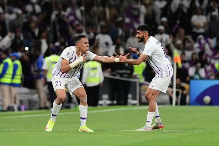 النصر يواجه العين في وداع شرودر و"بروفة المونديال" تشعل قمة الجولة الأخيرة!