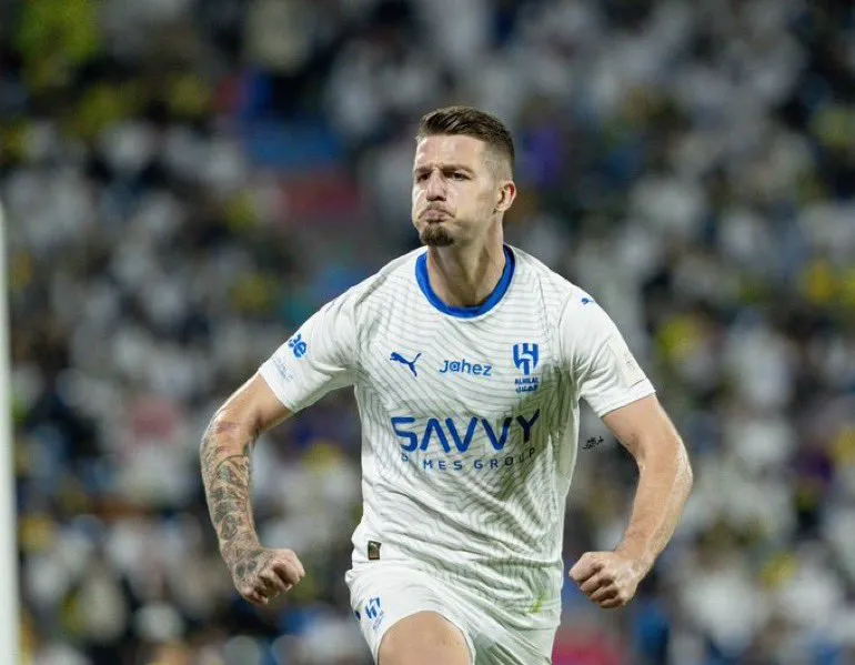 سافيتش في مباراة الهلال ضد الوحدة بالجولة قبل الأخيرة من دوري روشن السعودي للمحترفين اليوم