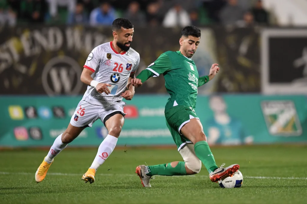 مباراة العربي ضد الكويت اليوم في دوري زين الكويتي