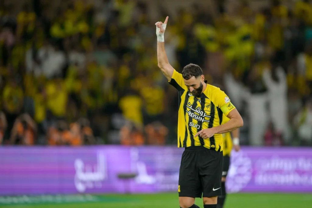 كريم بنزيما من مباراة الاتحاد ضد الفيحاء في الدوري السعودي