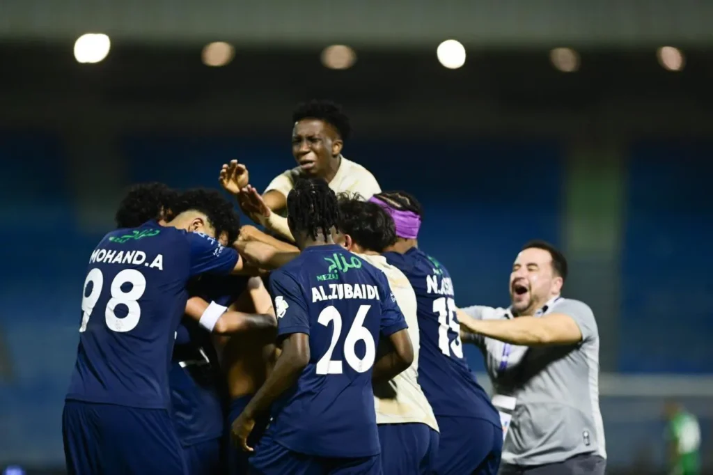 الأخدود ينجو من الهبوط بريمونتادا تاريخية.. والوحدة يودع دوري المحترفين