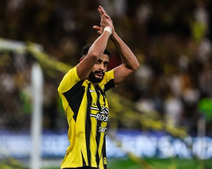GrldK3uWAAABKSA صدمة في جدة.. النصر يُفاجئ الاتحاد بطلب خيالي لبيع عبدالإله العمري!