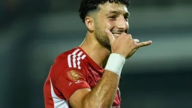 الأهلي يُتوج بلقب الدوري المصري للمرة الـ45 بسداسية ساحقة في شباك فاركو