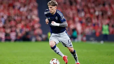 مانشستر يونايتد يواجه برينتفورد في الدوري الإنجليزي