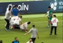 شغب في أحداث مباراة العربي ضد الكويت في دوري زين الكويتي عقوبات صارمة من لجنة الانضباط بعد أحداث مباراة العربي والكويت في ختام دوري زين