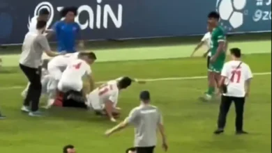 شغب في أحداث مباراة العربي ضد الكويت في دوري زين الكويتي عقوبات صارمة من لجنة الانضباط بعد أحداث مباراة العربي والكويت في ختام دوري زين