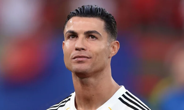 d1458679 d13a 4fa0 bf59 01aa7039 مفاجأة.. جماهير ريال مدريد تطالب بعودة كريستيانو رونالدو بلافتة نارية!