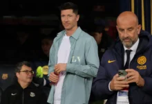 روبرت ليفاندوفسكي لاعب برشلونة