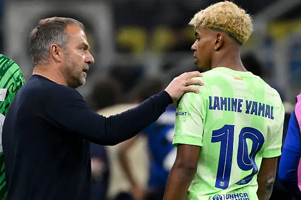 hansi flick head coach of barcel مفاجأة .. طلب غير متوقع من لامين يامال يُفاجئ هانزي فليك!