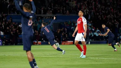 احتفال فابيان بهدفه خلال مباراة باريس سان جيرمان ضد ارسنال في دوري ابطال اوروبا