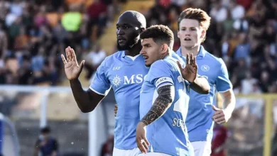 نابولي يصطدم بجنوى نابولي يصطدم بجنوى في صراع حاسم على ملعب دييجو أرماندو مارادونا