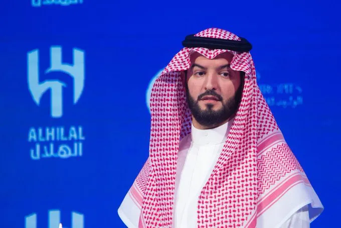 صفقة الموسم .. الهلال يتعاقد مع مدرب كبير بعقد خيالي قبل كأس العالم للأندية!