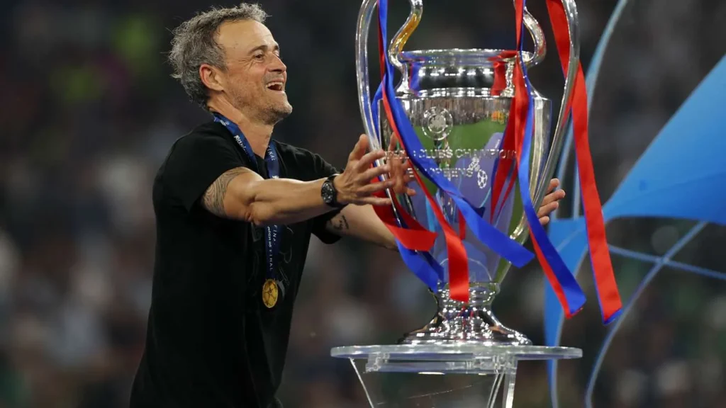 ثلاثية إنريكي الثانية تكتب التاريخ.. أول ثلاثية في تاريخ الكرة الفرنسية