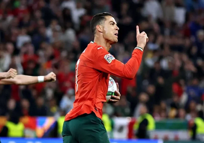 كريستيانو رونالدو يسجل هدف التعادل في مباراة البرتغال ضد إسبانيا في نهائي دوري أمم أوروبا 2025