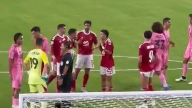 خناقة زيزو و تريزيجيه على من يسدد ركلة الجزاء