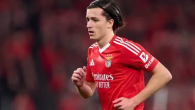 alvaro carreras of sl benfica lo ريال مدريد يواجه أزمة في ضم ألفارو كاريراس.. الصفقة مهددة بالفشل