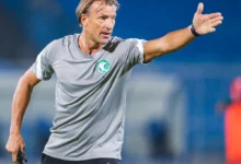 صدمة في الأخضر.. رينارد يستبعد أحد أهم لاعبي المنتخب قبل المواجهة المصيرية مع البحرين