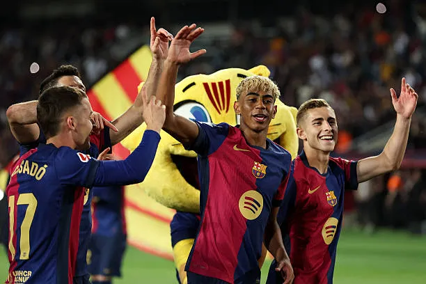 لاعبي برشلونة