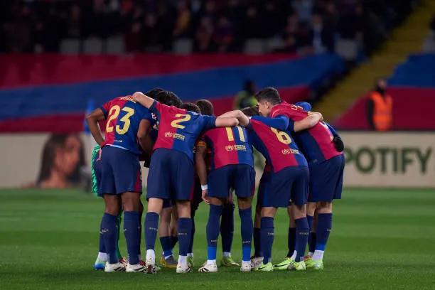 barcelona spain players of fc ba 1 بسبب راتبه المرتفع.. نجم برشلونة يرحل بشكل مفاجئ بعد فسخ عقده!