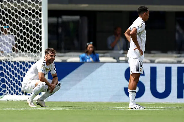 أسينسيو يهدي الهلال ركلة جزاء