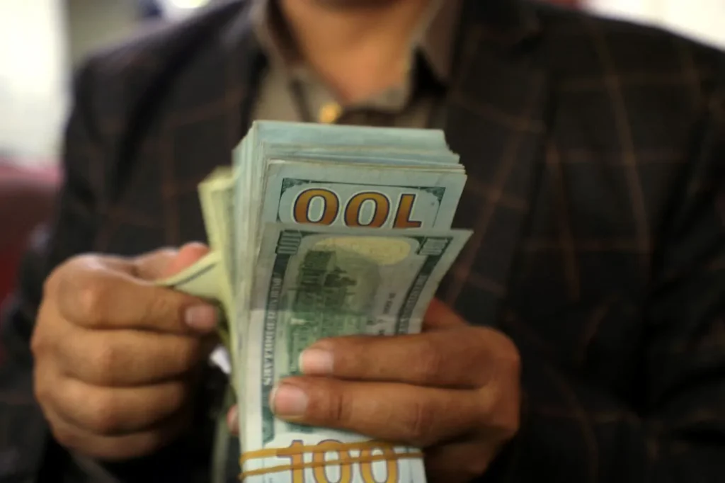 سعر الدولار اليوم مقابل الجنيه المصري الأربعاء 2 يوليو 2025.. تعرف على الأسعار في البنوك