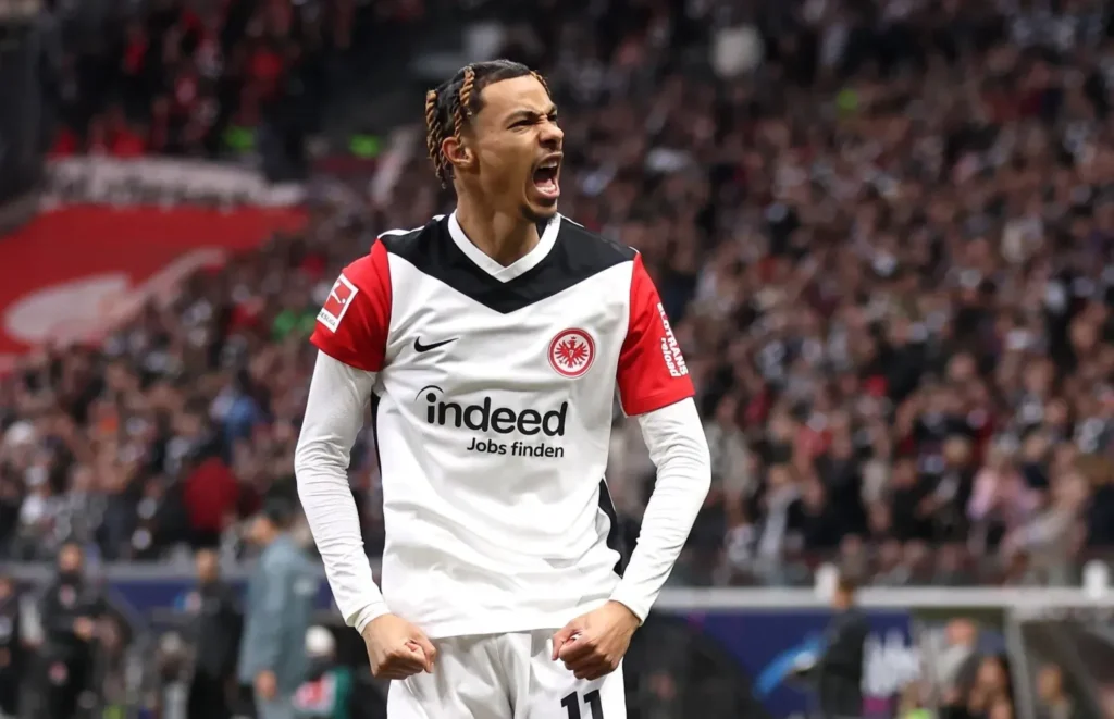 رسميًا: ليفربول يُشعل الميركاتو بصفقة هجومية ضخمة.. إيكيتيكي نجمًا في أنفيلد