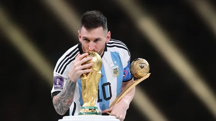 ليونيل ميسي نجم المنتخب الأرجنتيني ولاعب إنتر ميامي