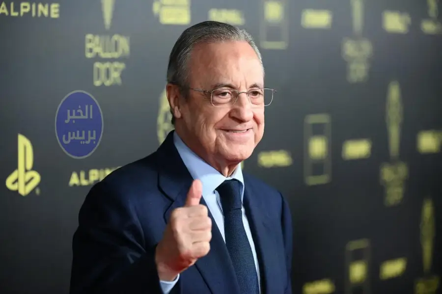 صفقة مدوية.. ريال مدريد يُنهي صفقة كاريراس ويُفاجئ مانشستر يونايتد فلورنتينو بيريز رئيس نادي ريال مدريد الاسباني
